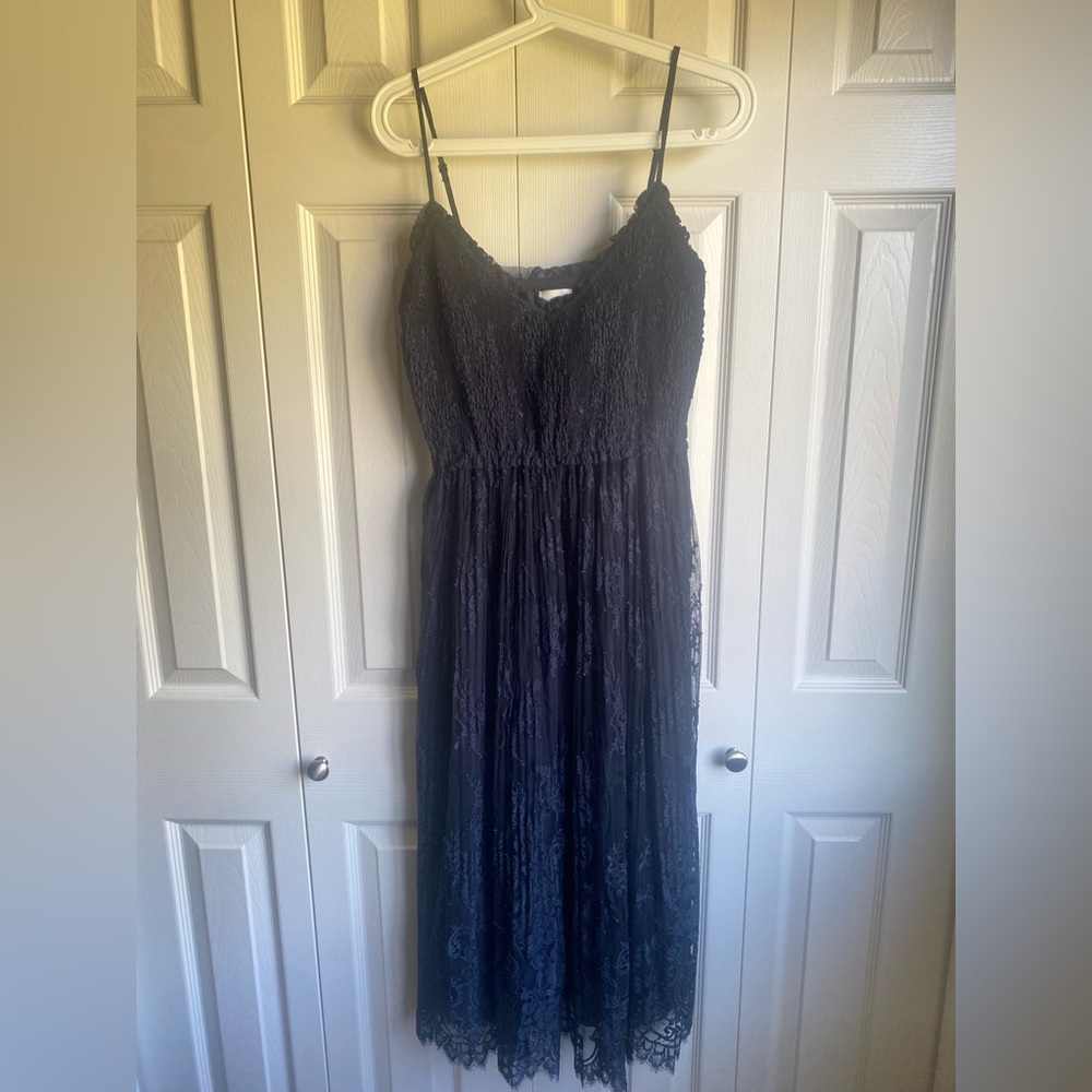 NEW Aritzia Black Tuberose Lace tiered Midi Dress Size XS - Picture 6 of 12